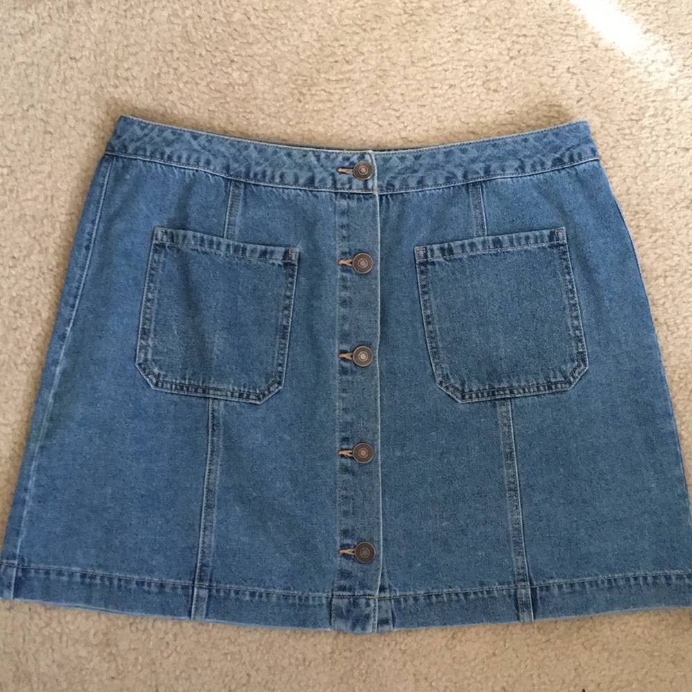 Denim skirt